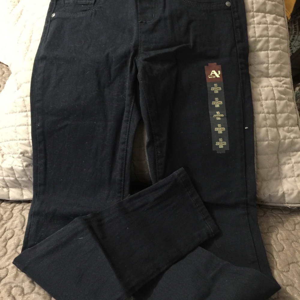 Arizona Jean Co. Jegging Jeans Black 14 REG NEW